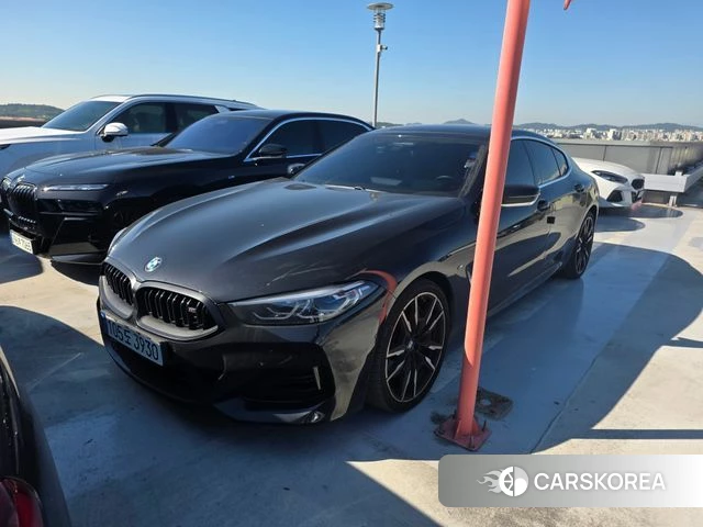 BMW 8 Series (G15) 2023 Черный из Кореи, фото 2
