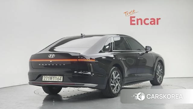 Hyundai Grandeur Hybrid (GN7) id 4897826 из Кореи 12