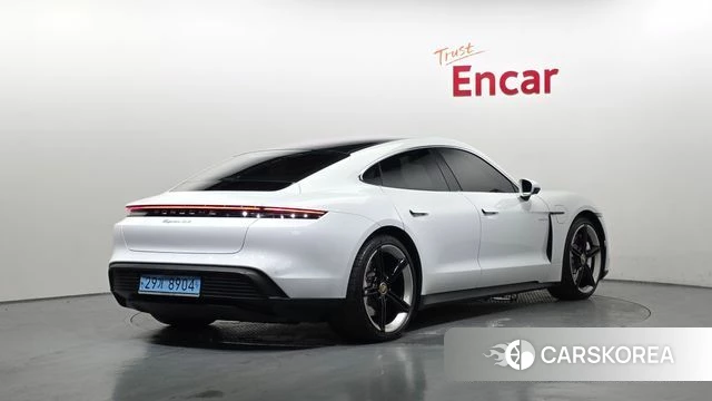 Porsche Taycan id 4590857 из Кореи 12