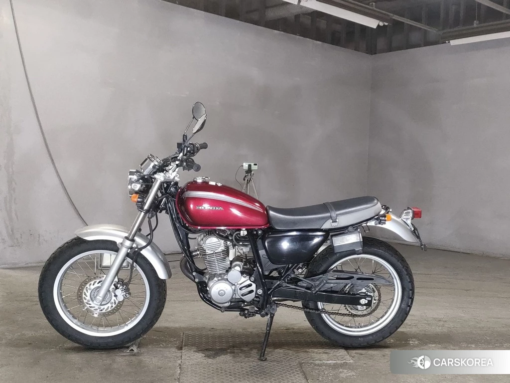 Проданный Honda CB223S 2014 из Японии
