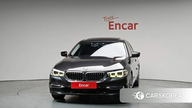 BMW 5 Series (G30) id 3801239 из Кореи 12