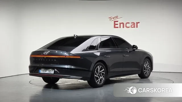 Hyundai Grandeur (GN7) id 3053254 из Кореи 12