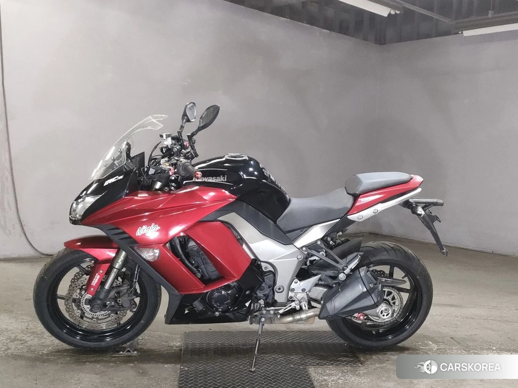 Проданный Kawasaki NINJA 1000 2011 из Японии, фото 2