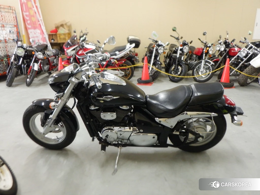 Проданный Suzuki BOULEVARD 400 2011 из Японии
