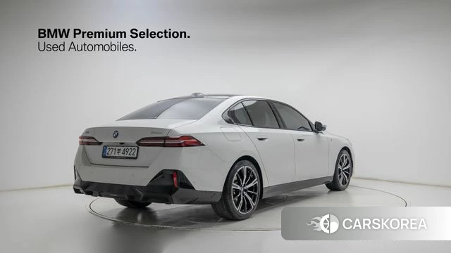 BMW 5 Series (G60) id 4879515 из Кореи 11