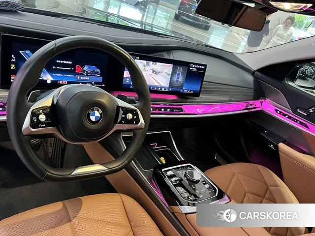 BMW 7 series 2023 Черный из Китая, фото 2