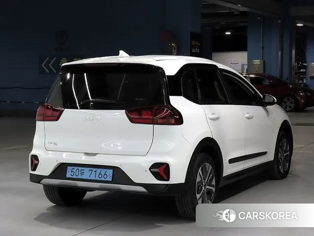 Kia Niro Plus id 3348571 из Кореи 12