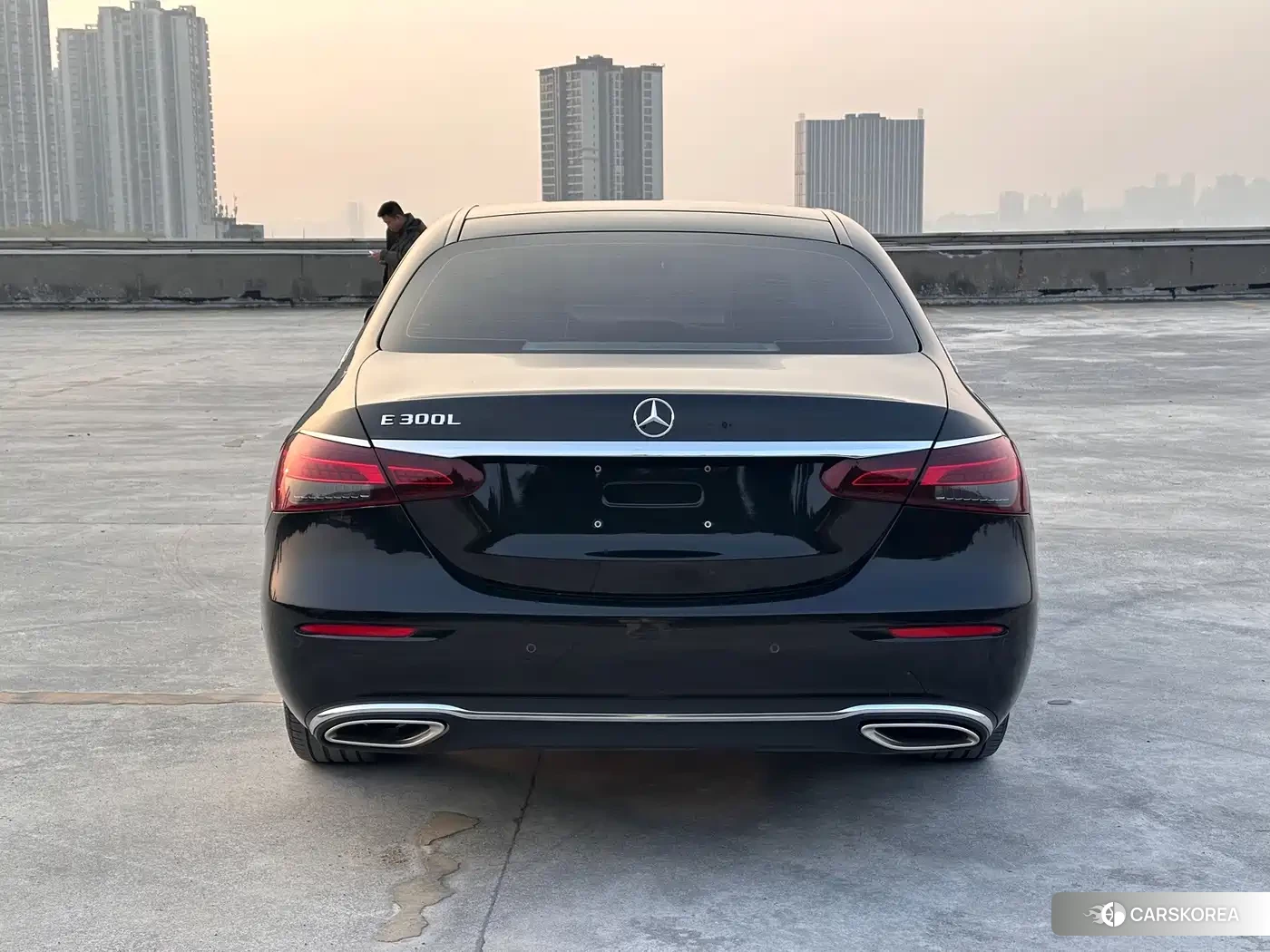 Mercedes-Benz E-Class 2023 Черный из Китая, фото 2