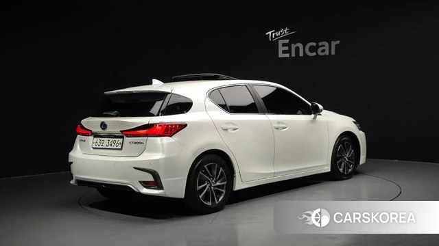 Lexus CT200h id 4345558 из Кореи 12