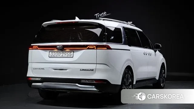 Kia Carnival 4th generation id 3282875 из Кореи 12