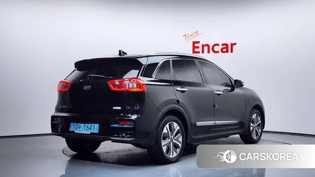 Kia Niro EV id 3557937 из Кореи 12