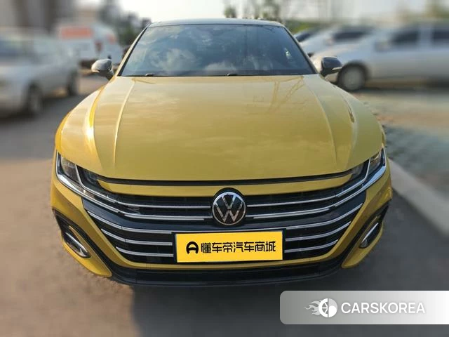 Volkswagen CC 2021 Желтый из Китая, фото 2