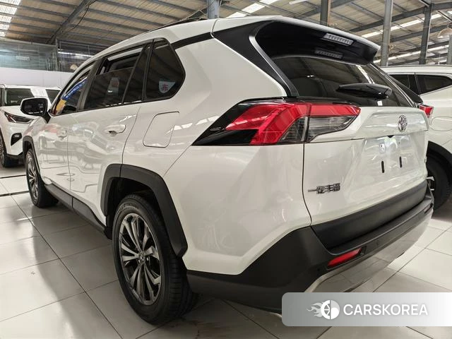 Toyota RAV4 Rongfang 2023 Белый из Китая, фото 2