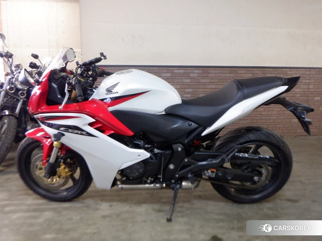 Проданный Honda CBR600F 2016 из Японии, фото 2