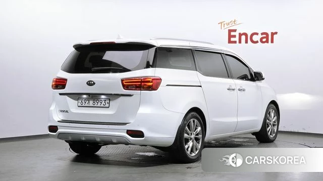 Kia The New Carnival id 4610508 из Кореи 12