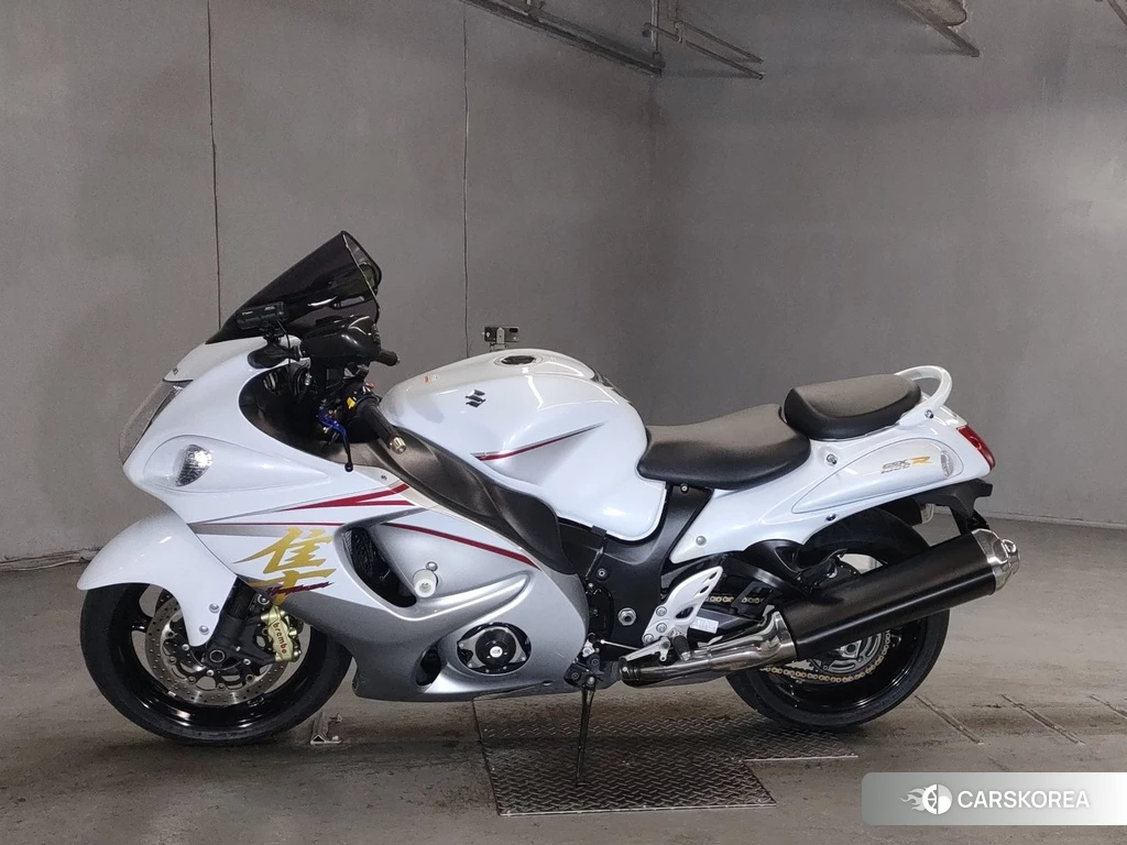 Проданный Suzuki GSX1300R HAYABUSA 2015 из Японии, фото 2