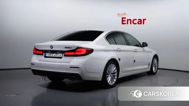 BMW 5 Series (G30) id 2968863 из Кореи 12