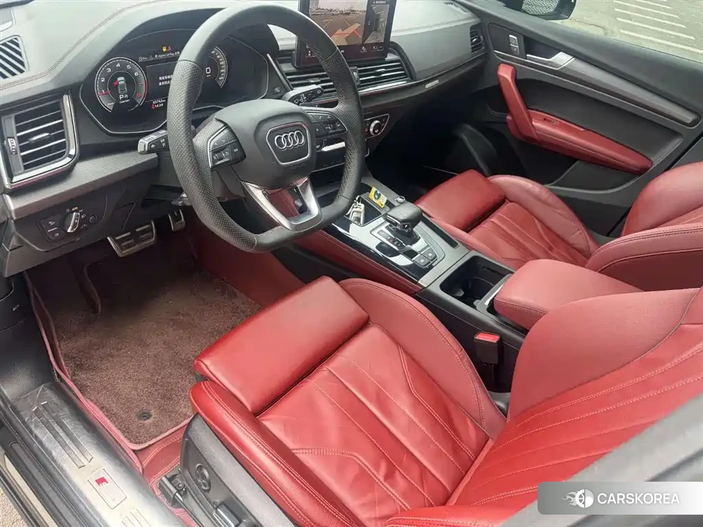 Audi Q5L id 4570668 из Китая 11