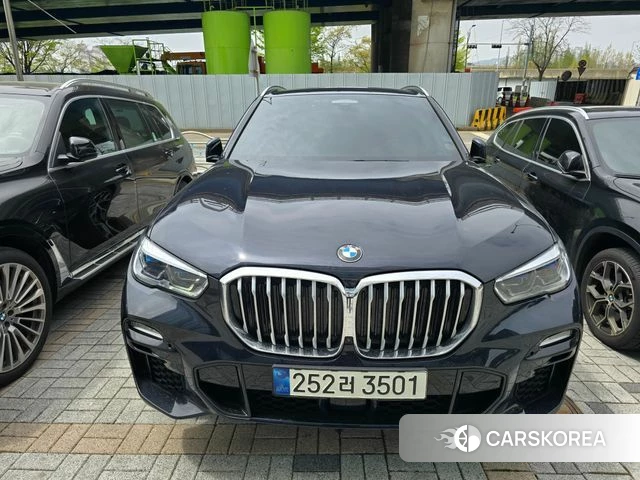 BMW X5 (G05) 2021 Черный из Кореи, фото 2