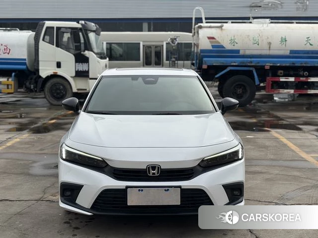 Honda Civic 2022 Белый из Китая, фото 2