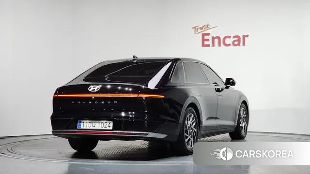 Hyundai Grandeur (GN7) id 3701535 из Кореи 12