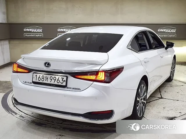 Lexus ES300h 7th generation id 3595797 из Кореи 12