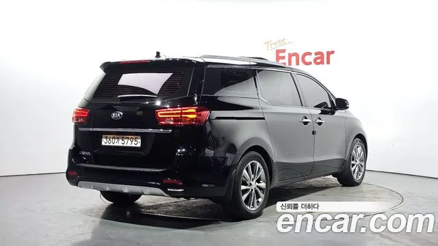 Kia The New Carnival id 2483923 из Кореи 12