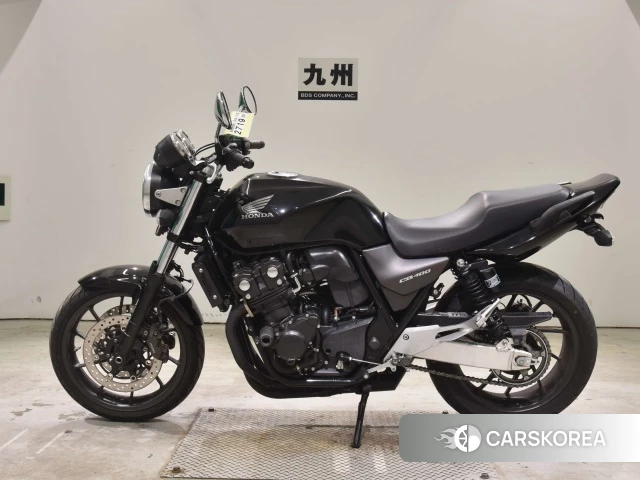 Проданный Honda CB400SF 2019 из Японии, фото 4