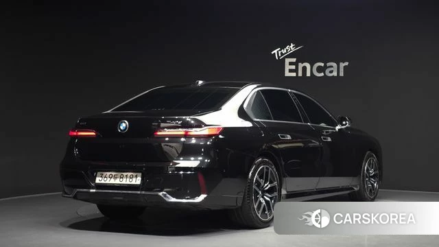BMW 7 Series (G70) id 4349373 из Кореи 12