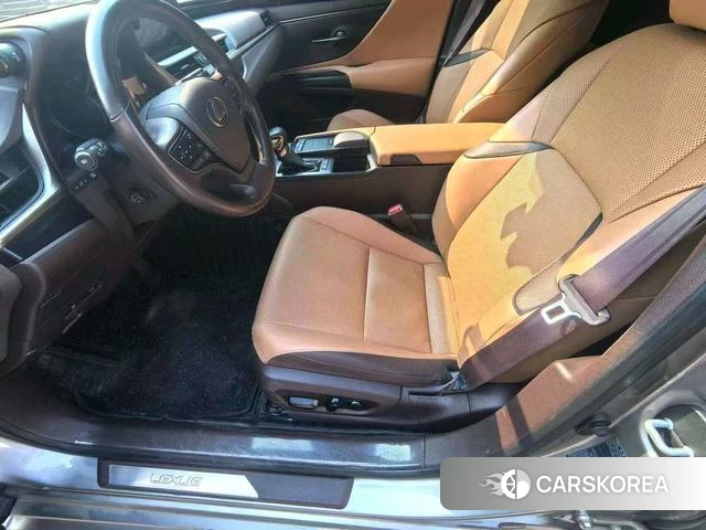 Lexus ES 2021 Темно-серый из Китая, фото 2