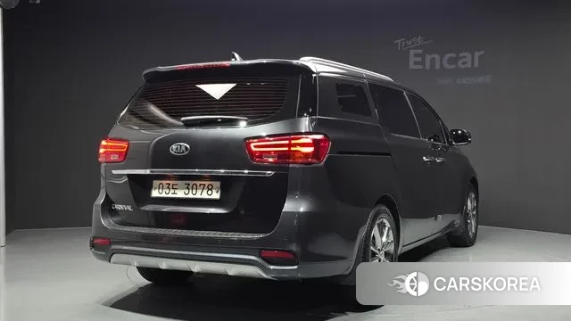 Kia The New Carnival id 3568664 из Кореи 12