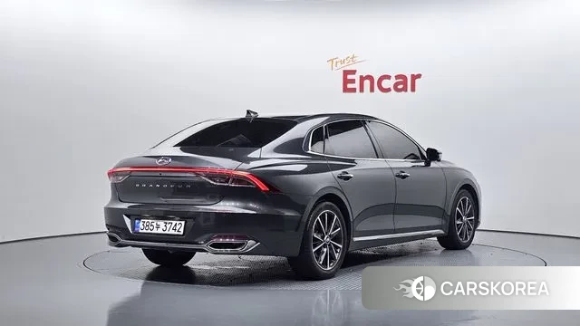 Hyundai The New Grandeur IG id 3011973 из Кореи 12