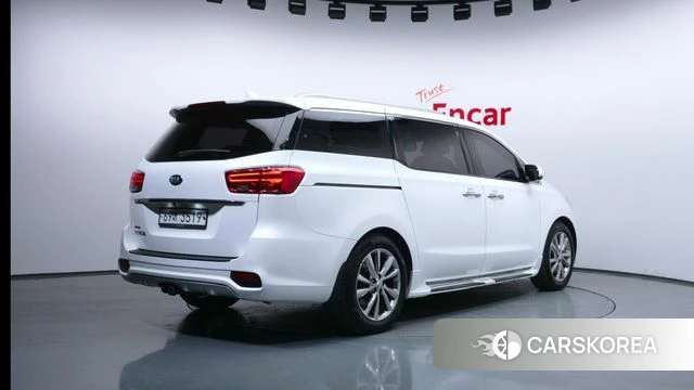 Kia The New Carnival id 4232785 из Кореи 12
