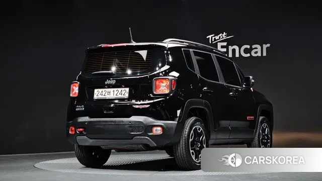 Jeep Renegade id 3761044 из Кореи 12