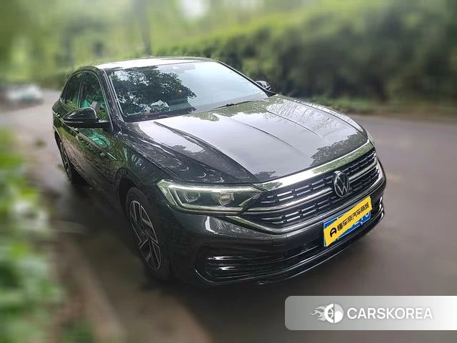 Volkswagen Sagitar 2024 Черный из Китая, фото 2