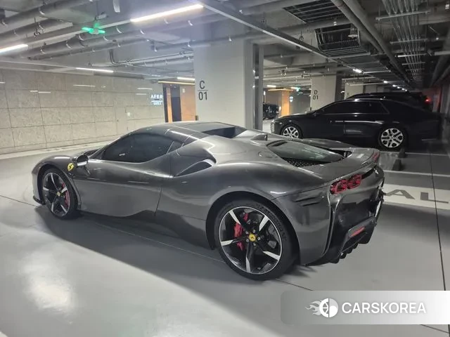 Ferrari SF90 Spider 2023 Серый из Кореи, фото 5