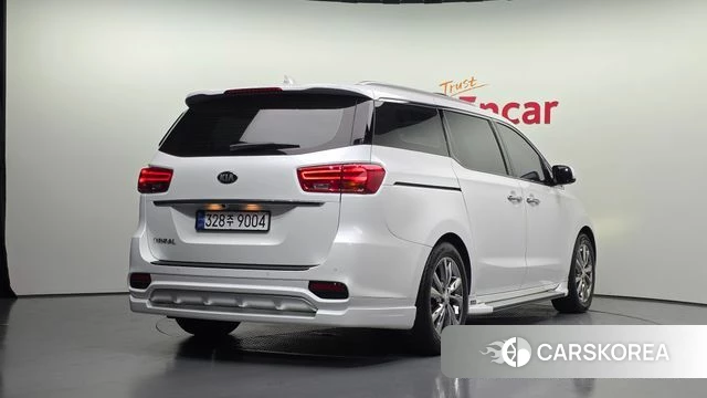 Kia The New Carnival id 4708905 из Кореи 12
