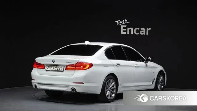 BMW 5 Series (G30) id 2941474 из Кореи 12