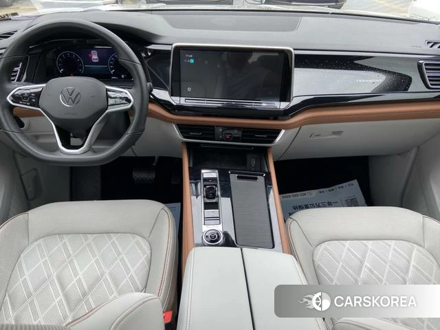 Volkswagen Tourang id 4278443 из Китая 8