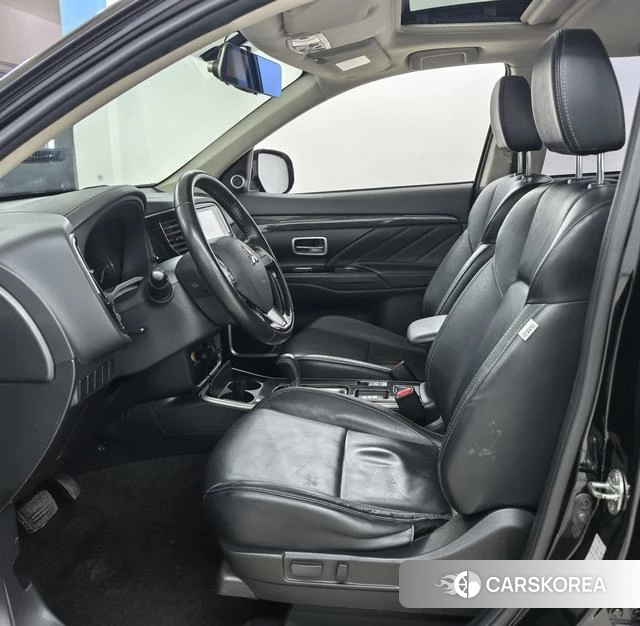 Mitsubishi  Outlander id 4217413 из Китая 11