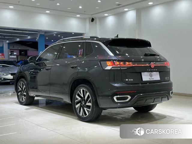 Volkswagen Tanyue 2022 Темно-серый из Китая, фото 5