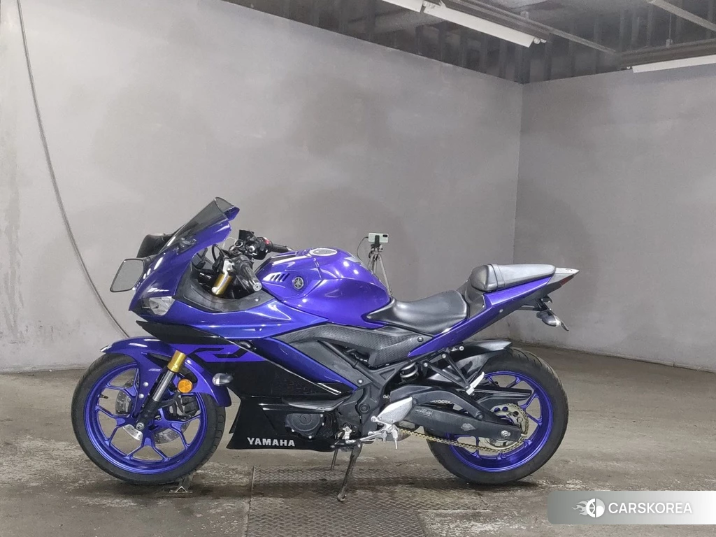 Проданный Yamaha YZF-R3 2019 из Японии