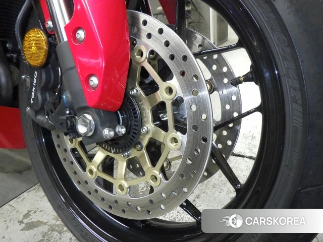 Проданный Honda CBR600RR id 4016313 из Японии, фото 12