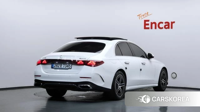 Mercedes-Benz E-Class W214 id 4686513 из Кореи 12