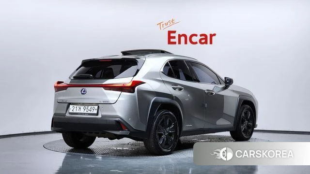 Lexus UX250h id 4508313 из Кореи 12