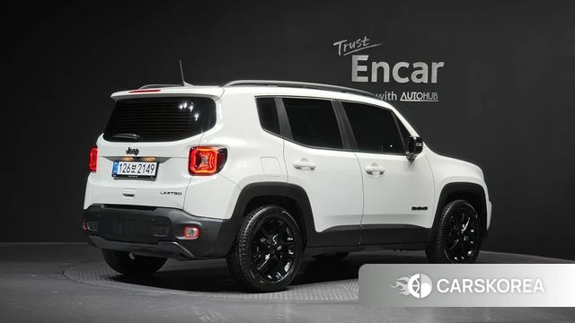 Jeep Renegade id 4400851 из Кореи 12