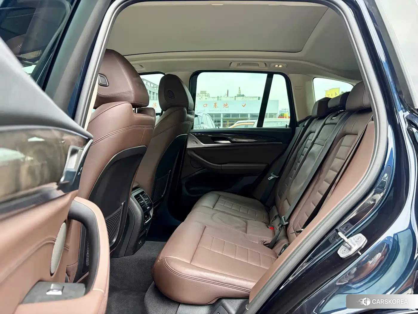 BMW X3 2021 Черный из Китая, фото 2