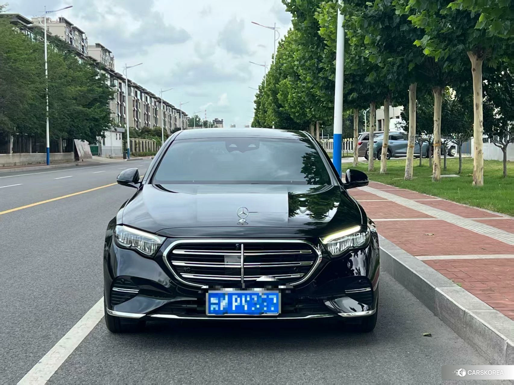 Mercedes-Benz E-class 2024 Черный из Китая, фото 2