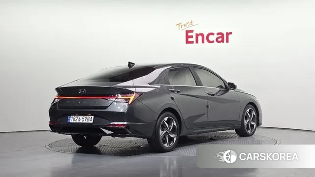 Hyundai Avante (CN7) id 3208272 из Кореи 12