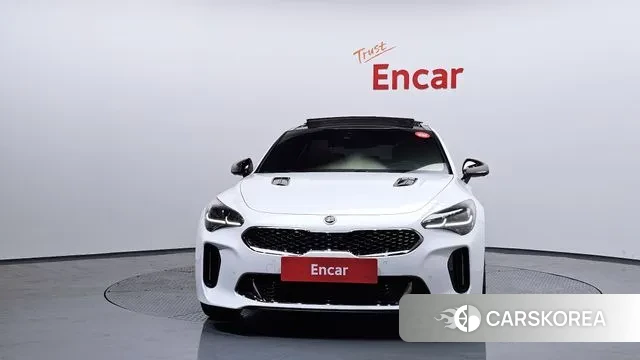 Kia Stinger id 3479606 из Кореи 12